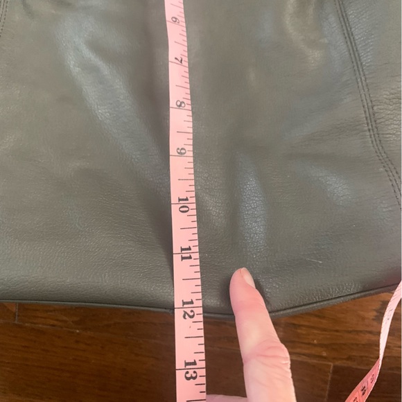 Grey Leather Kenneth Cole Oversized Shoulder Bag - Picture 10 of 10